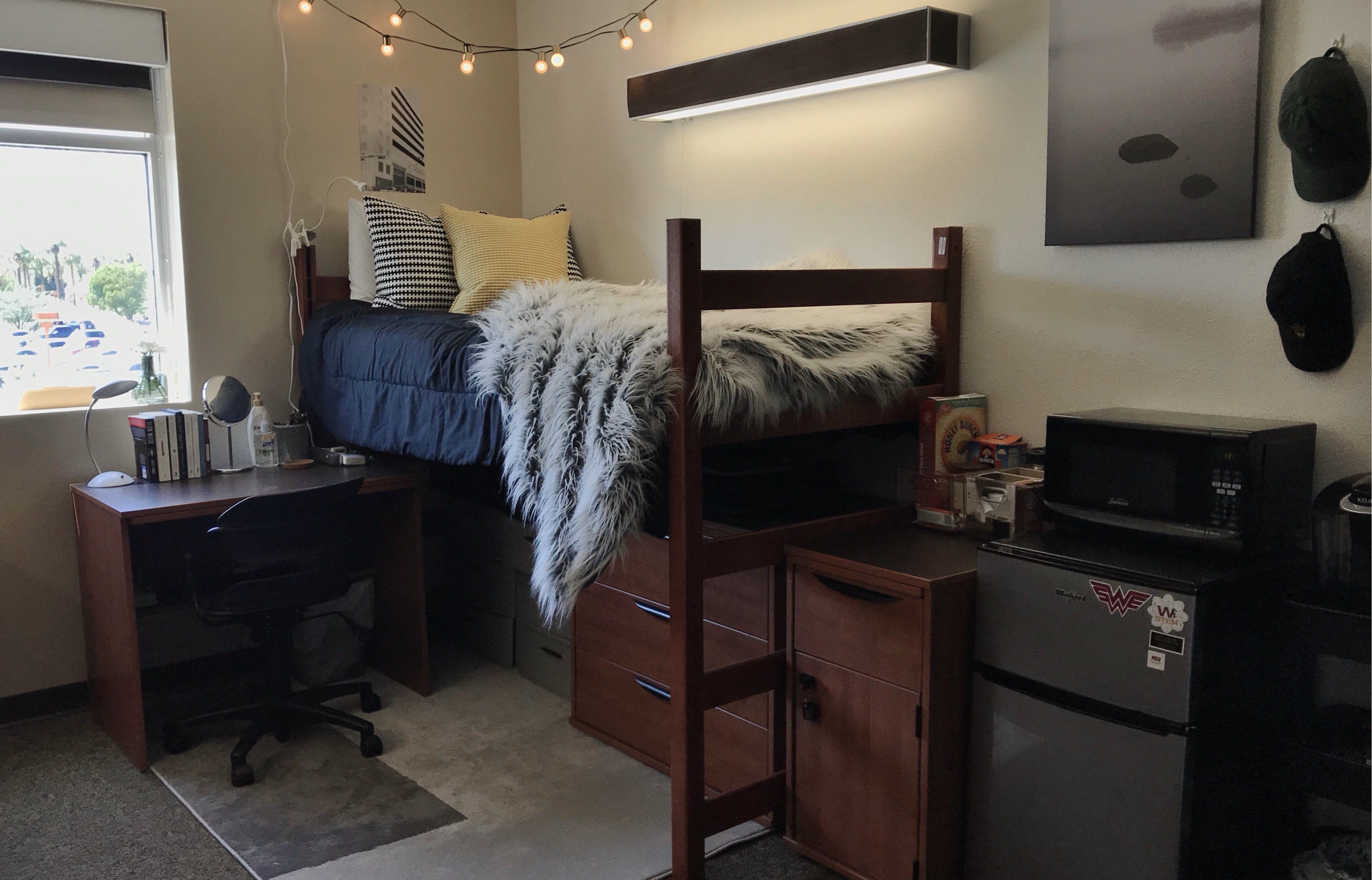 Tips for Organizing Your Child's College Dorm Room